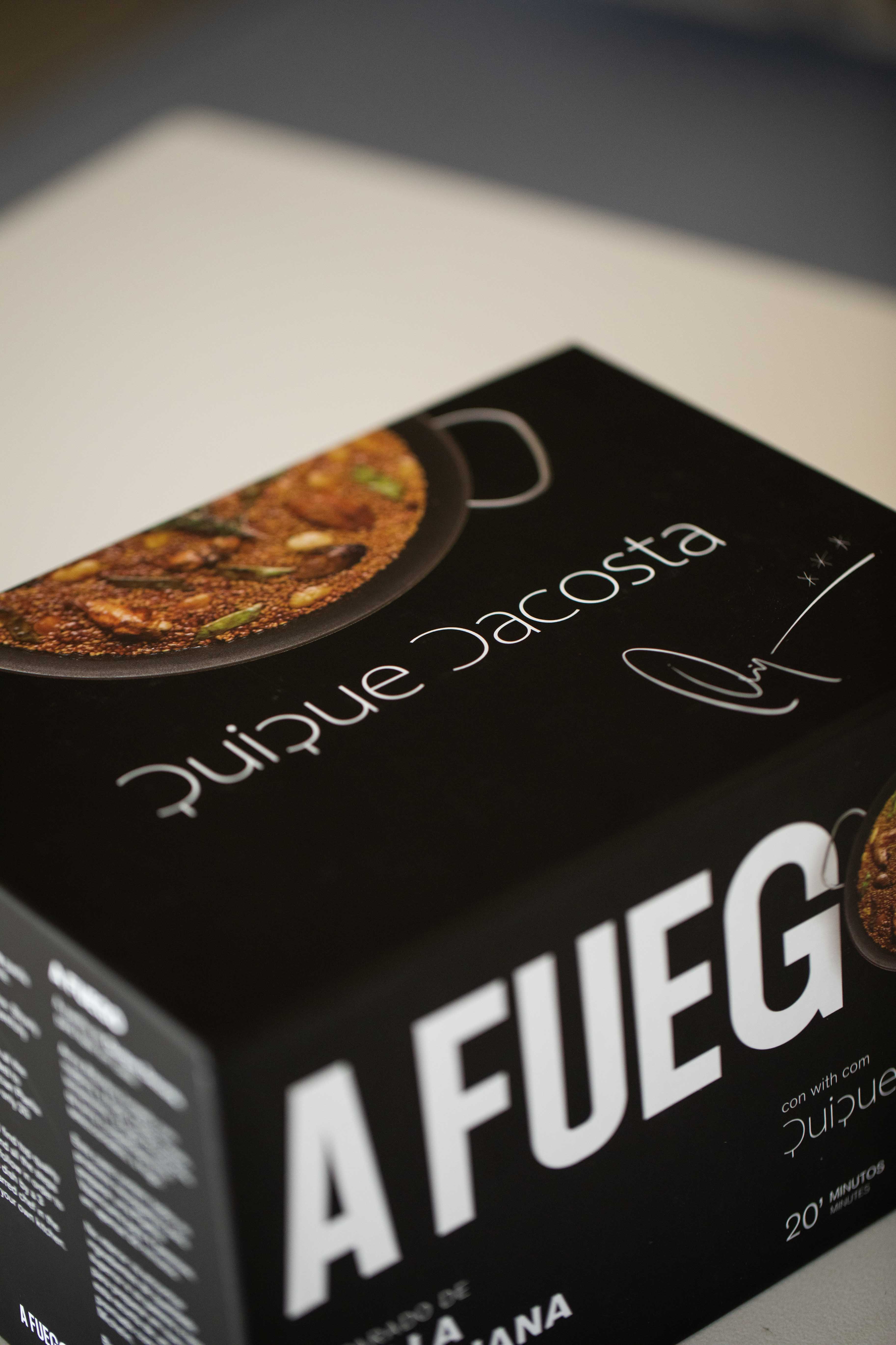 A fuego Paella Valenciana